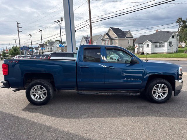 Used 2019 Chevrolet Silverado 1500 LT w/ All Star Edition AWD/4WD image 5