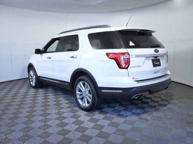 Certified 2018 Ford Explorer Limited w/ Equipment Group 301A AWD/4WD image 4