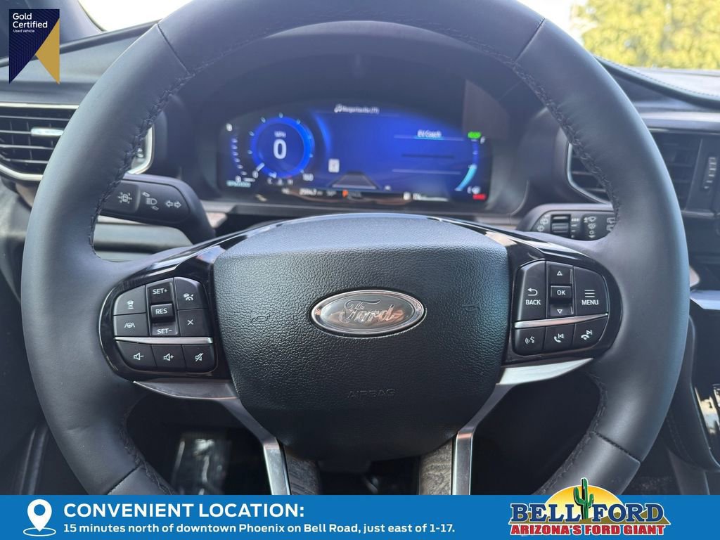 Certified 2023 Ford Explorer Platinum w/ Class IV Trailer Tow Package image 27