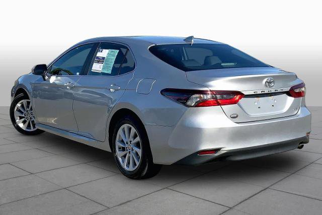 Used 2021 Toyota Camry LE FWD image 12