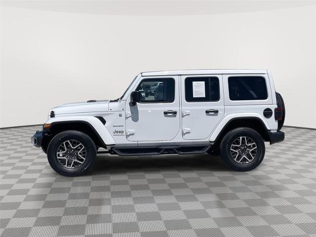Used 2024 Jeep Wrangler Unlimited Sahara w/ Technology Group AWD/4WD image 2