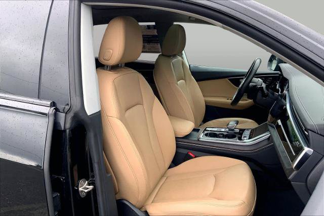 Used 2023 Audi Q8 Prestige AWD/4WD image 8