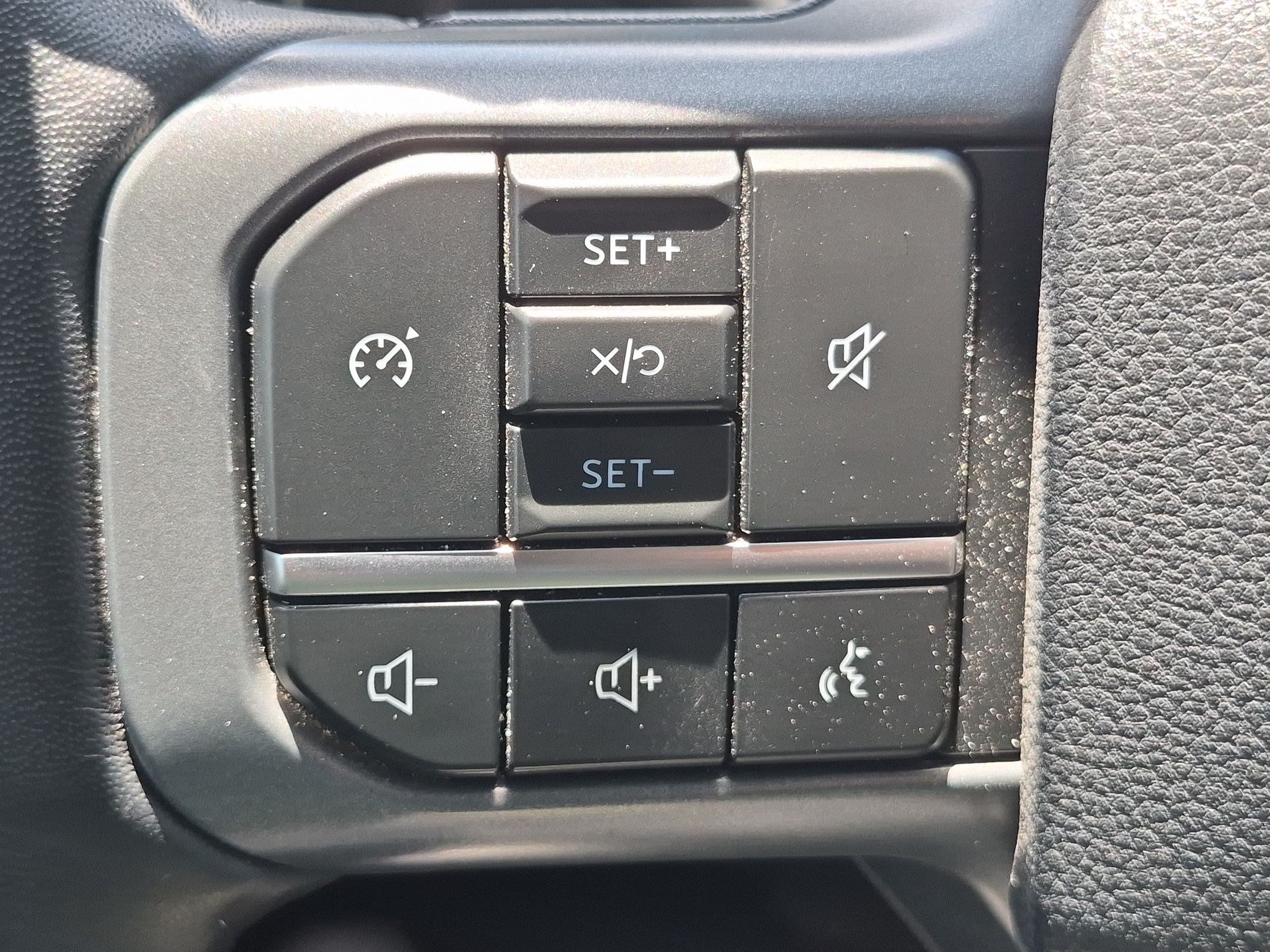 Certified 2024 Ford F350 Lariat AWD/4WD image 20