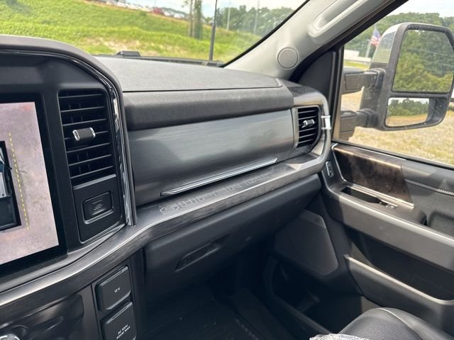 Certified 2025 Ford F250 Lariat w/ Chrome Package AWD/4WD image 30