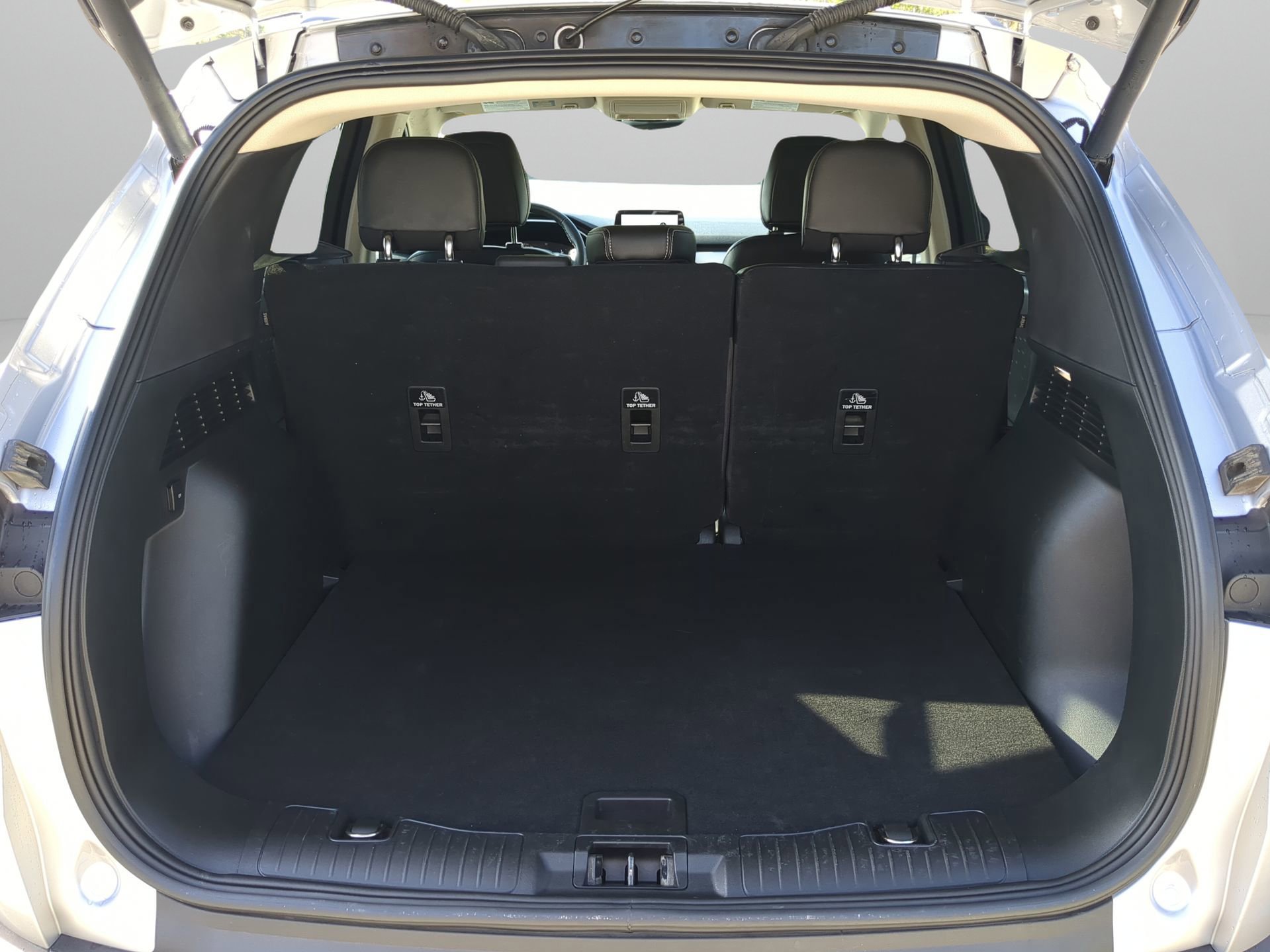 Certified 2020 Ford Escape SEL image 38