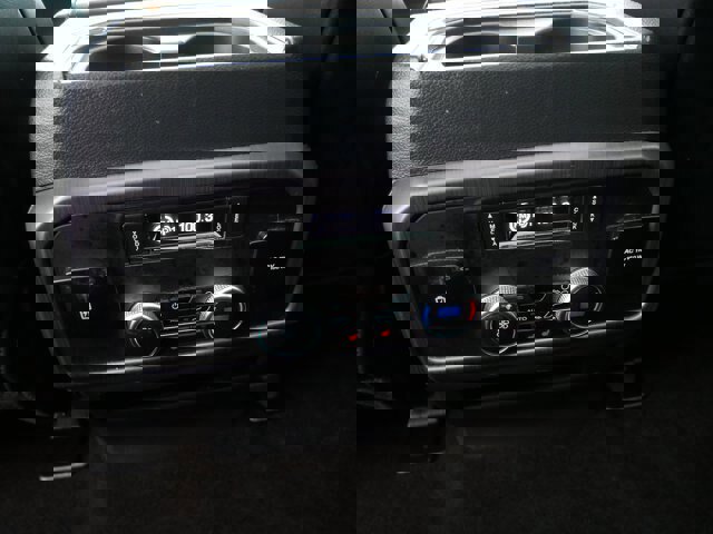 Certified 2023 Ford Expedition Platinum image 20