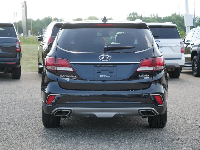 Used 2019 Hyundai Santa Fe XL AWD/4WD image 4