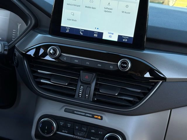 Certified 2023 Ford Escape Active image 39