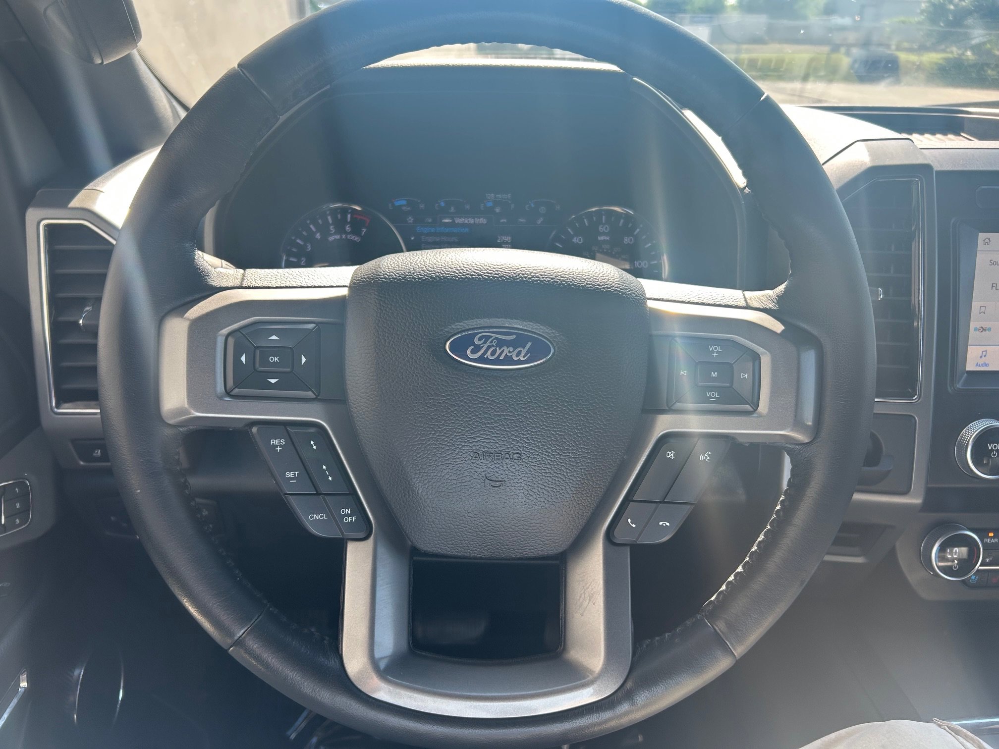 Certified 2021 Ford Expedition XLT RWD image 15