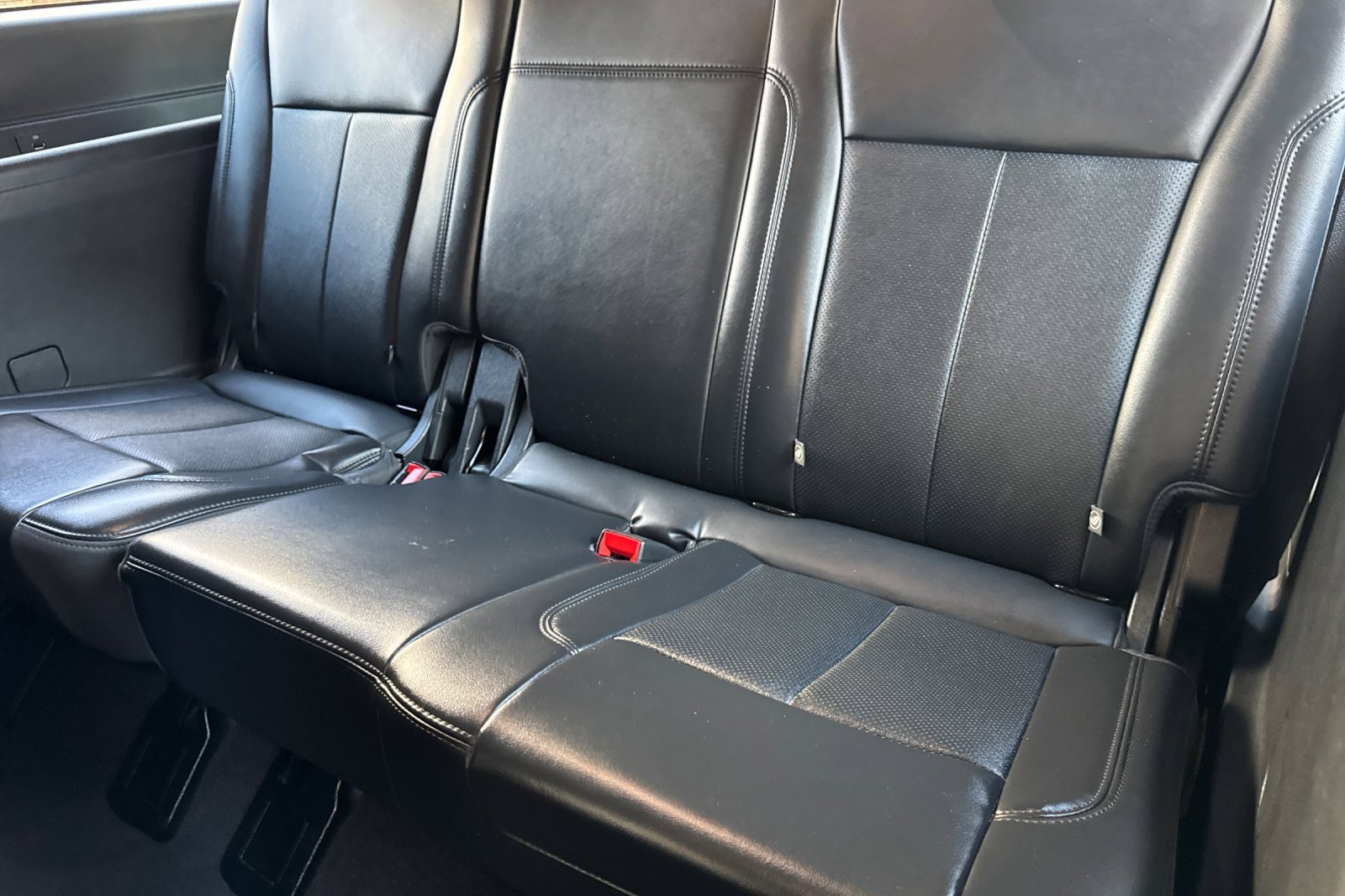 Certified 2024 Ford Expedition Max XLT image 14