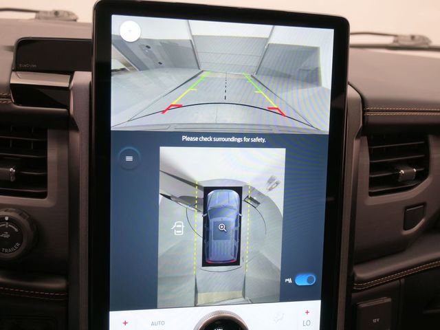 Certified 2023 Ford Expedition Platinum image 20