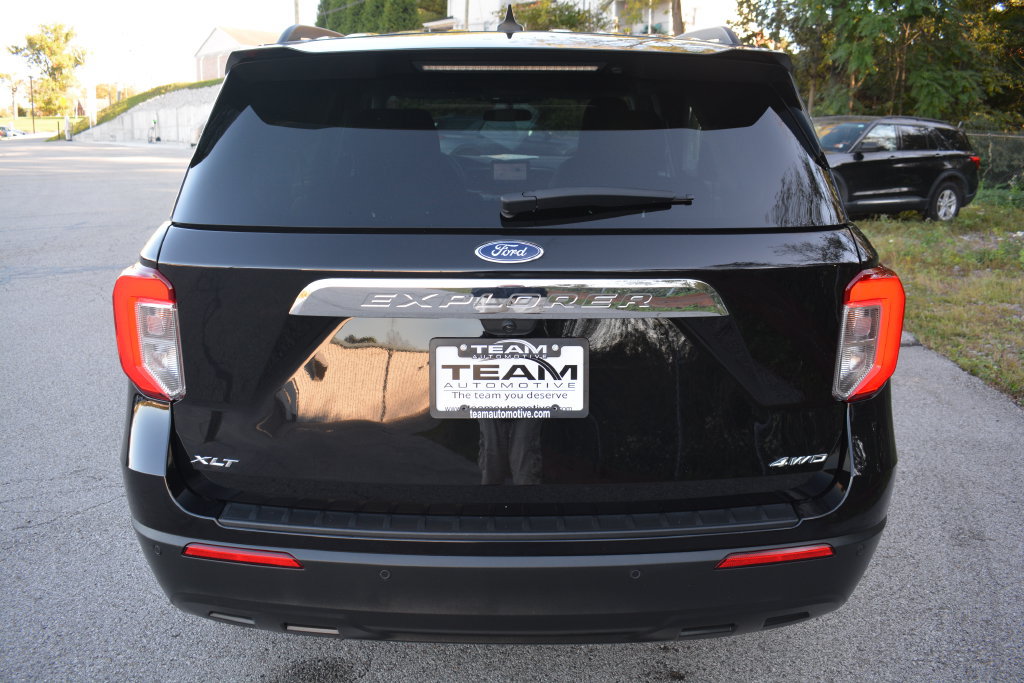 Certified 2024 Ford Explorer XLT AWD/4WD image 6