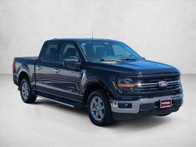 Certified 2025 Ford F150 XLT w/ Equipment Group 301A Standard RWD image 3
