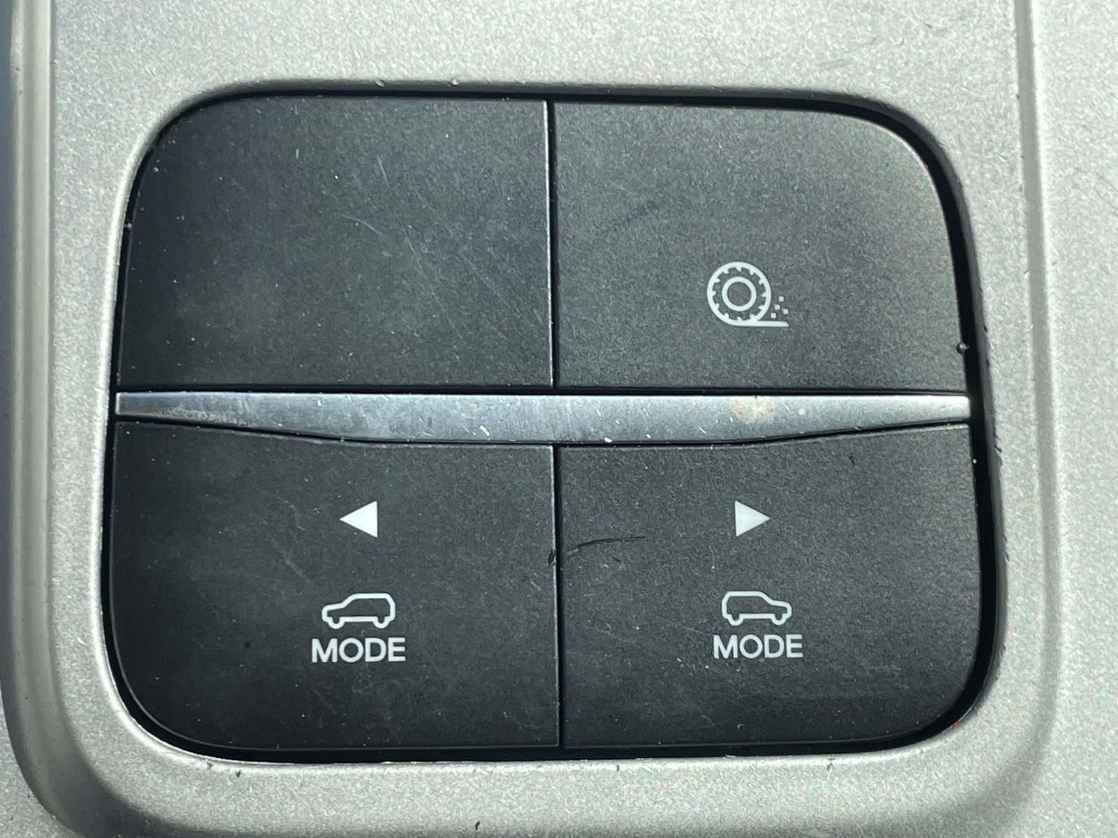 Certified 2023 Ford Explorer ST-Line w/ Class IV Trailer Tow Package image 26