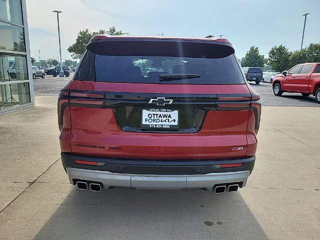 Used 2025 Chevrolet Traverse Z71 w/ Driver Confidence Package AWD/4WD image 6
