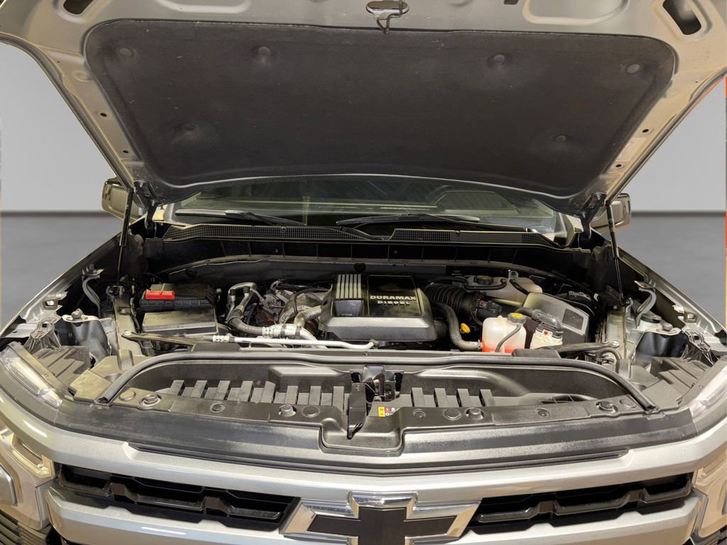 Used 2023 Chevrolet Silverado 1500 RST w/ Z71 Off-Road Package image 16