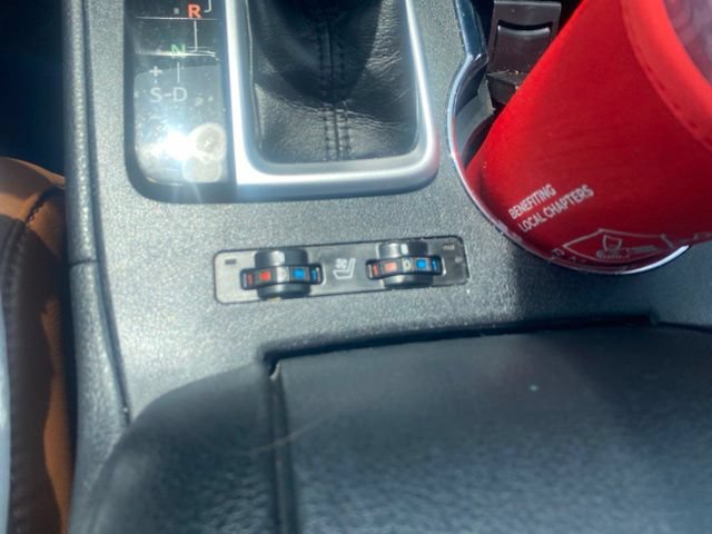 Used 2018 Toyota Highlander Limited w/ Protection Package #3 AWD/4WD image 14