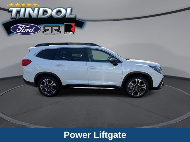 Used 2024 Subaru Ascent Limited w/ Technology Package AWD/4WD image 9