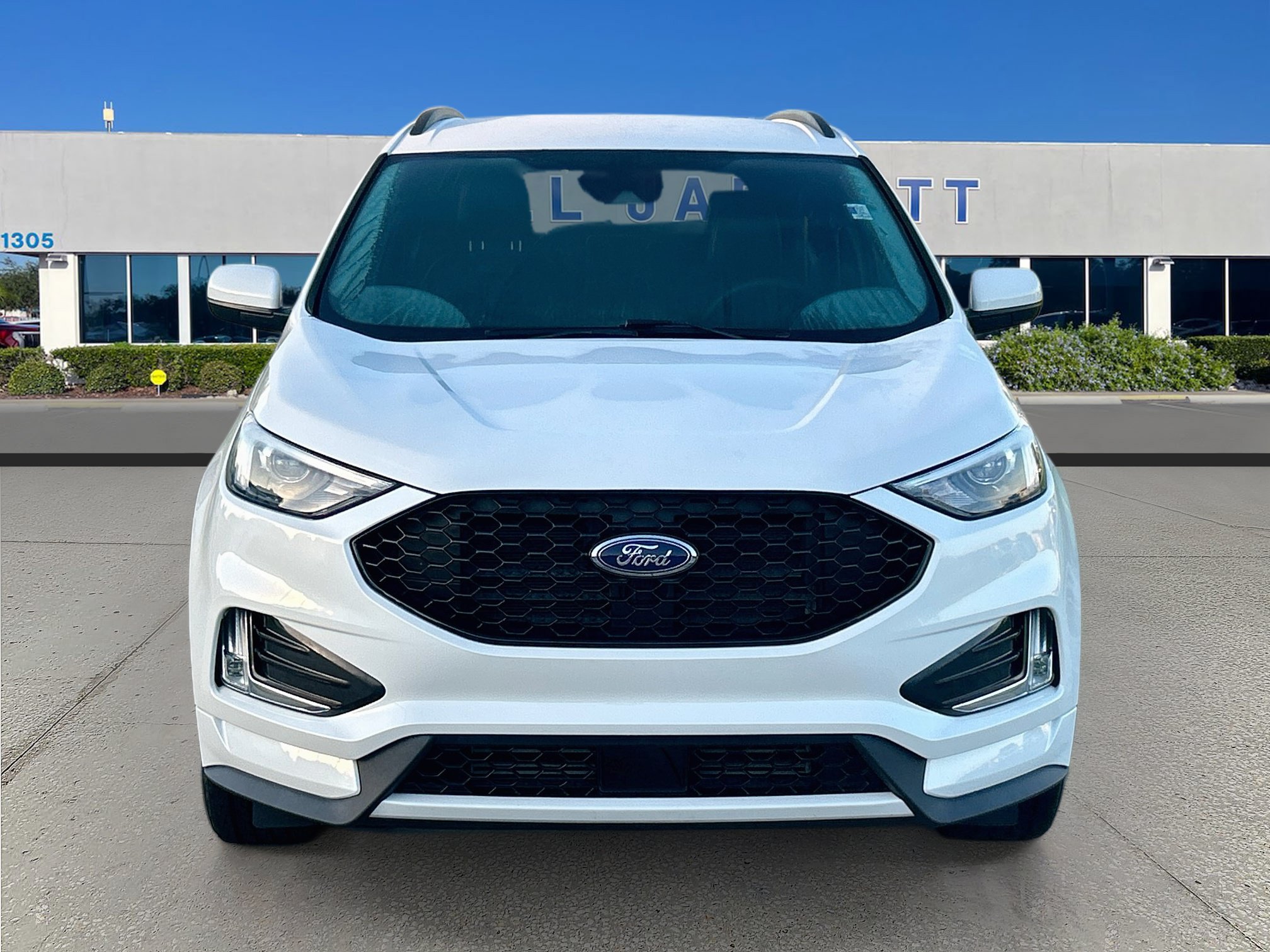 Certified 2022 Ford Edge ST-Line AWD/4WD image 2