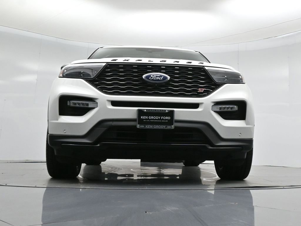 Certified 2021 Ford Explorer ST w/ Equipment Group 401A image 30