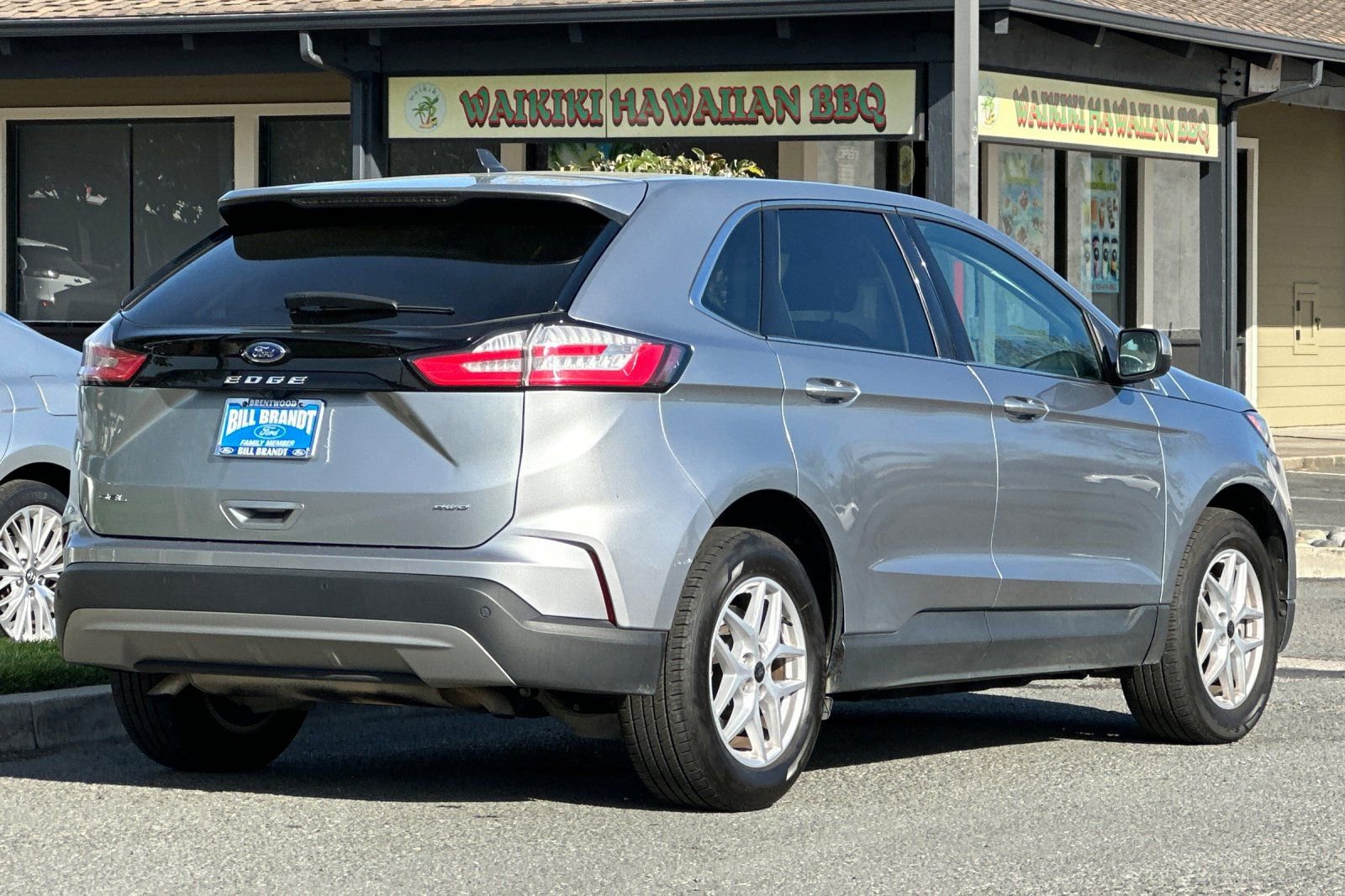 Certified 2024 Ford Edge SEL AWD/4WD image 3