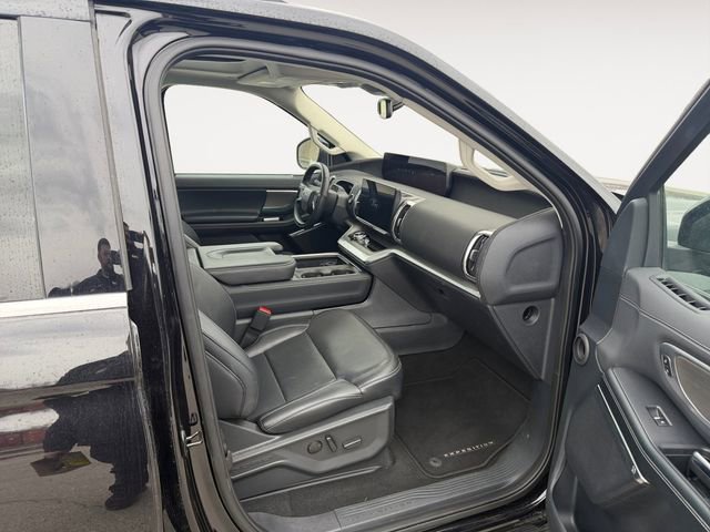 Certified 2025 Ford Expedition Max Platinum AWD/4WD image 15