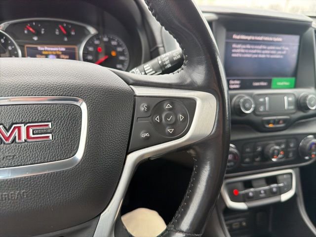 Used 2022 GMC Terrain SLT image 43