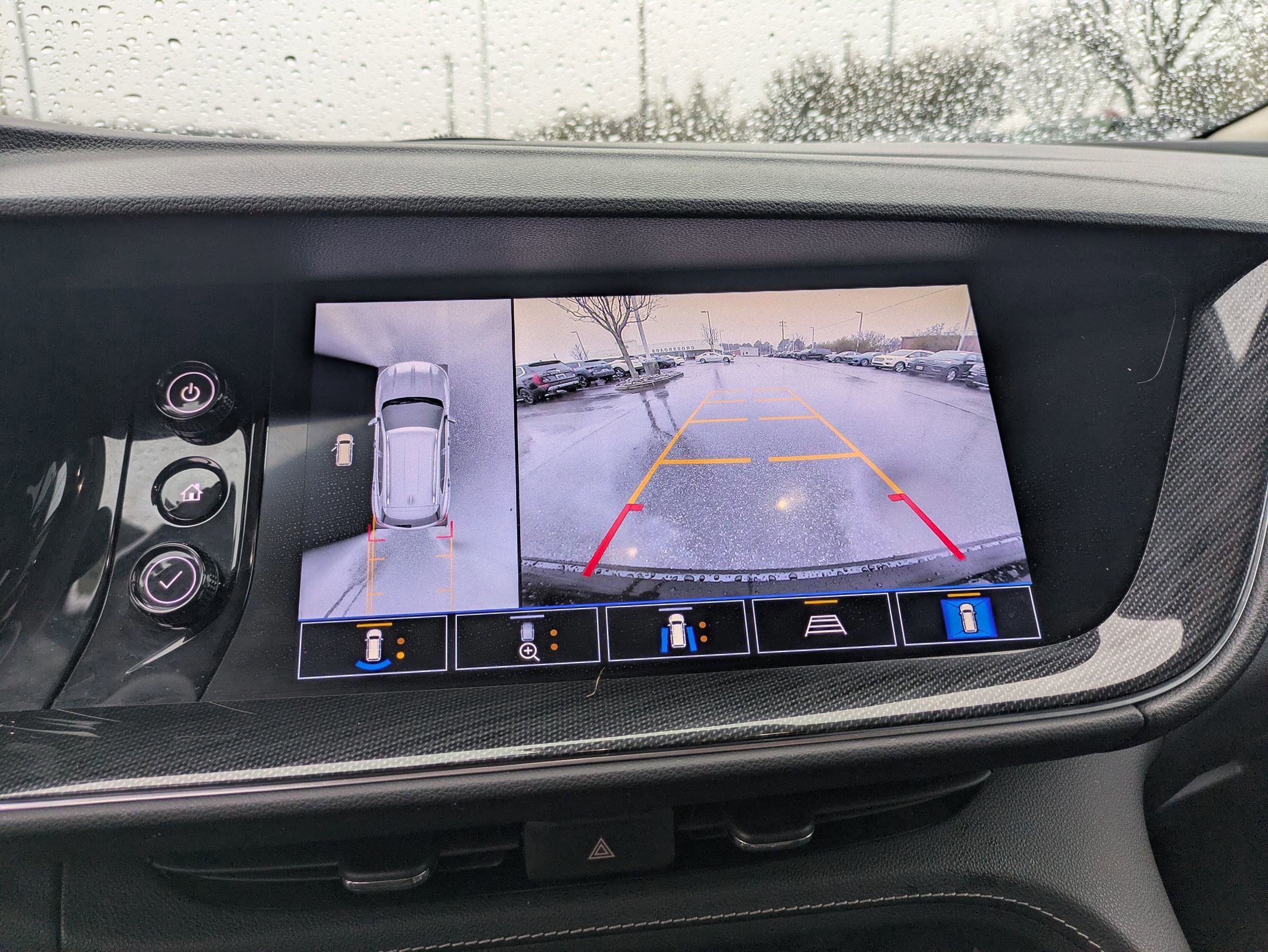 Used 2021 Buick Envision Essence w/ Technology Package I image 24