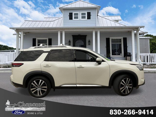 Used 2023 Nissan Pathfinder Platinum w/ Cargo Package AWD/4WD image 5