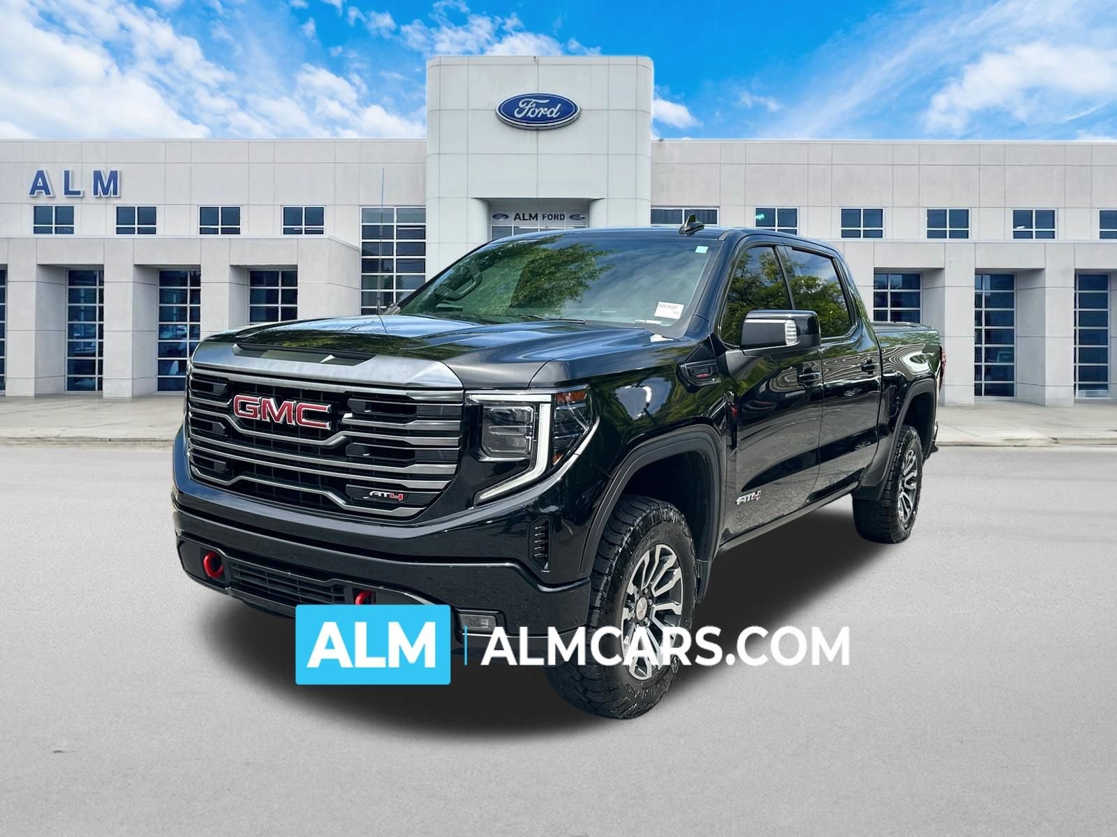 Used 2022 GMC Sierra 1500 AT4 w/ AT4 Preferred Package AWD/4WD video 1