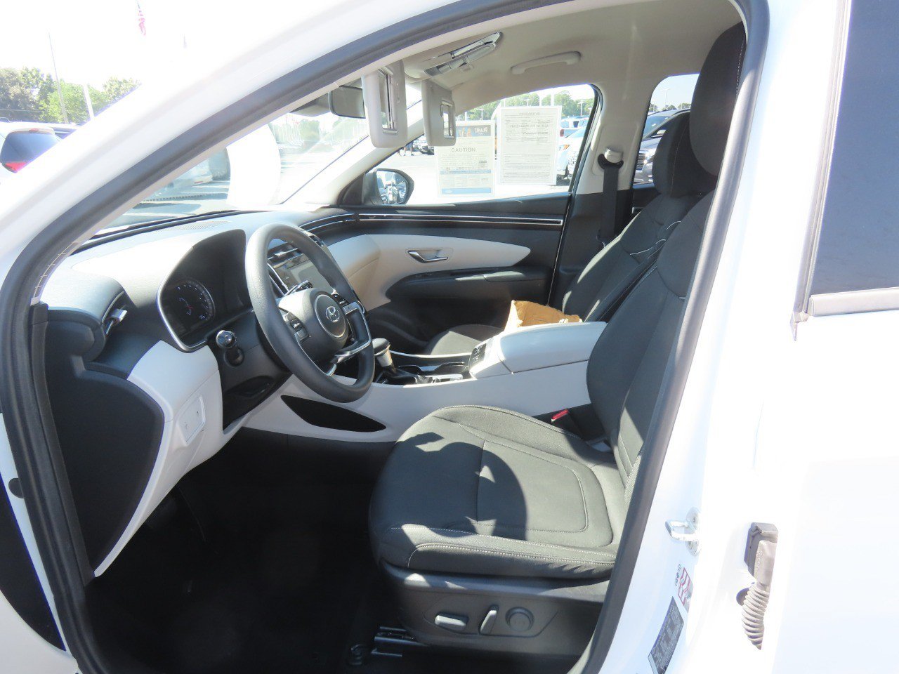 Used 2022 Hyundai Tucson SEL FWD image 23