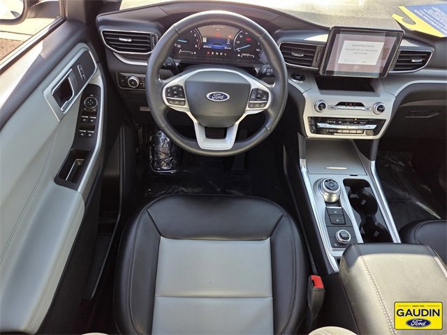 Certified 2023 Ford Explorer XLT w/ Equipment Group 202A image 13