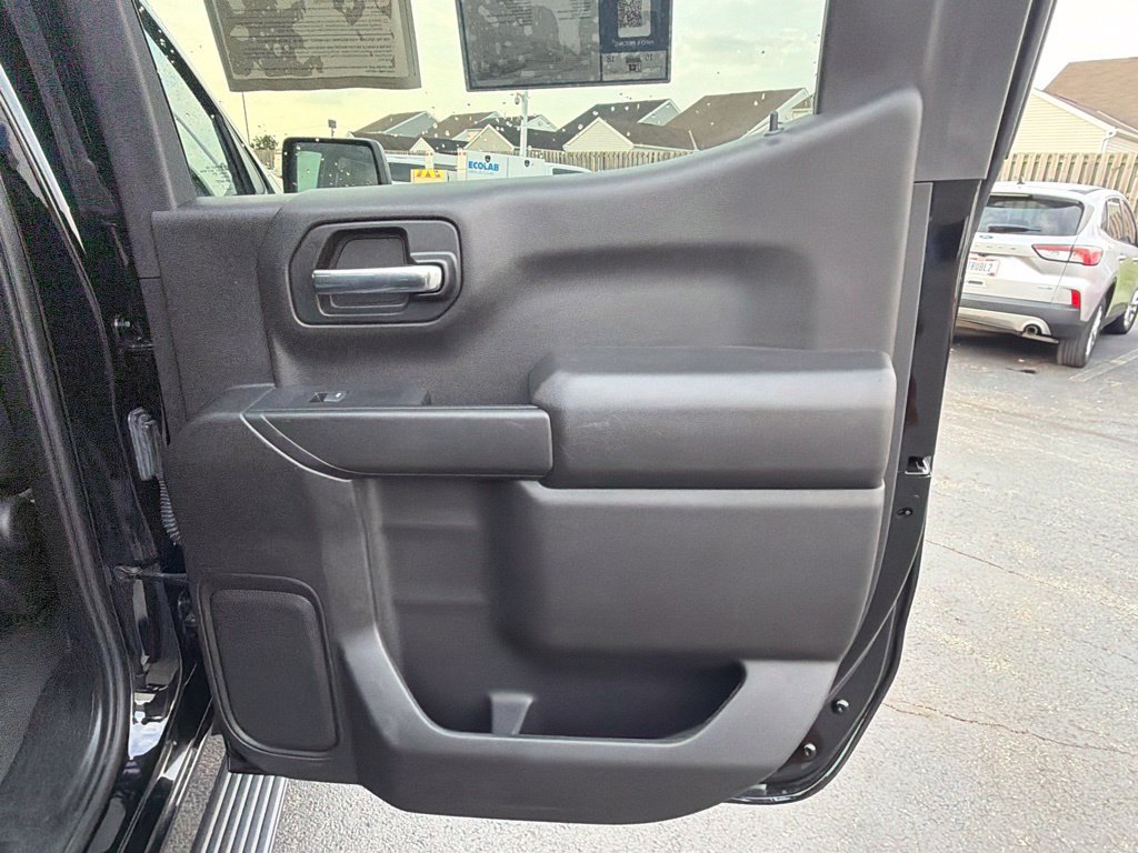 Used 2022 Chevrolet Silverado 1500 Custom Trail Boss AWD/4WD image 48