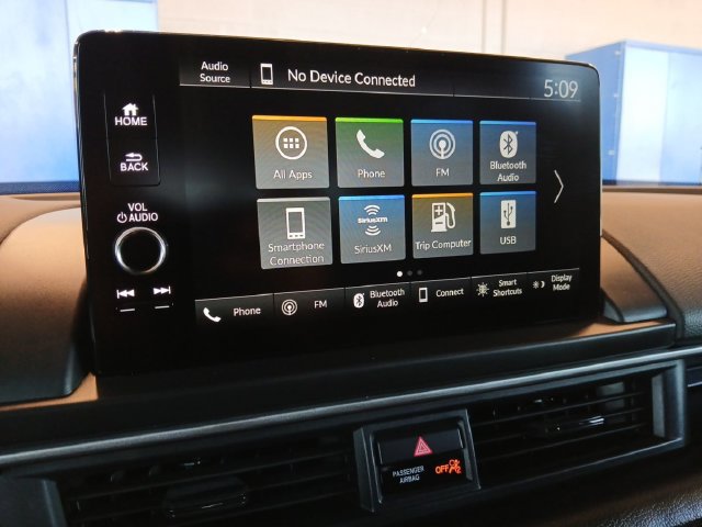 Used 2025 Honda Pilot EX-L image 13