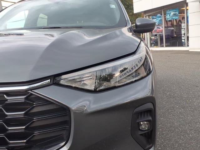 Certified 2025 Ford Escape ST-Line Select AWD/4WD image 12