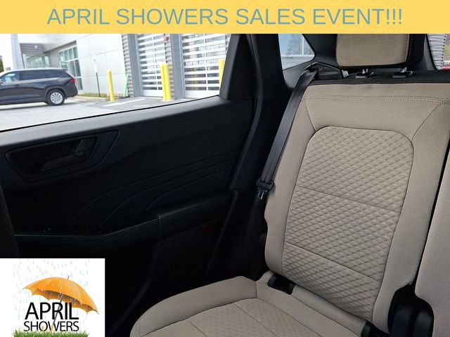 Certified 2022 Ford Escape SE w/ Cold Weather Package image 18