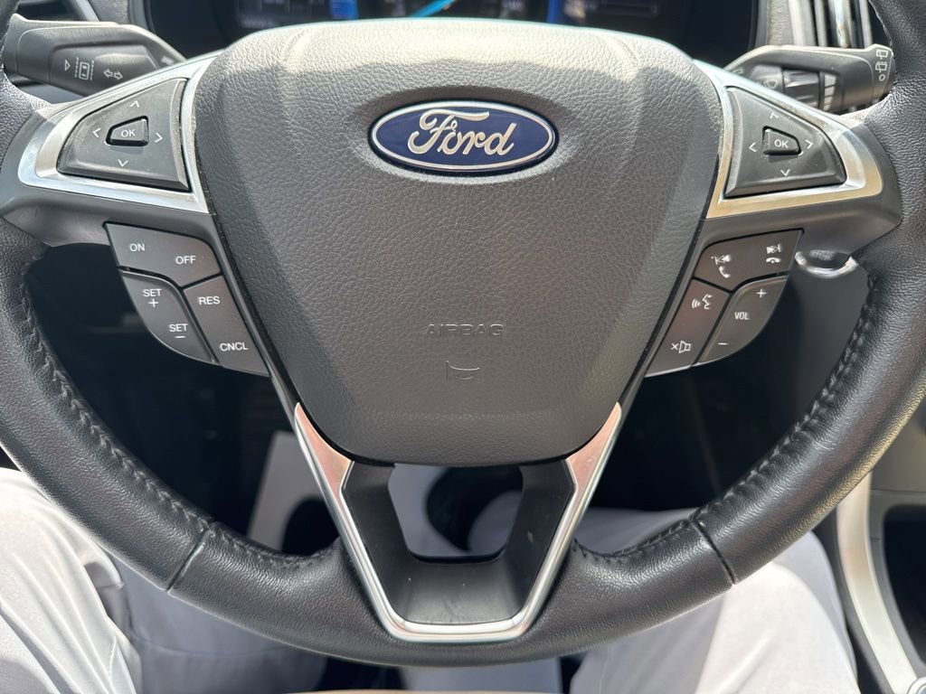 Certified 2023 Ford Edge SEL w/ Convenience Package AWD/4WD image 16