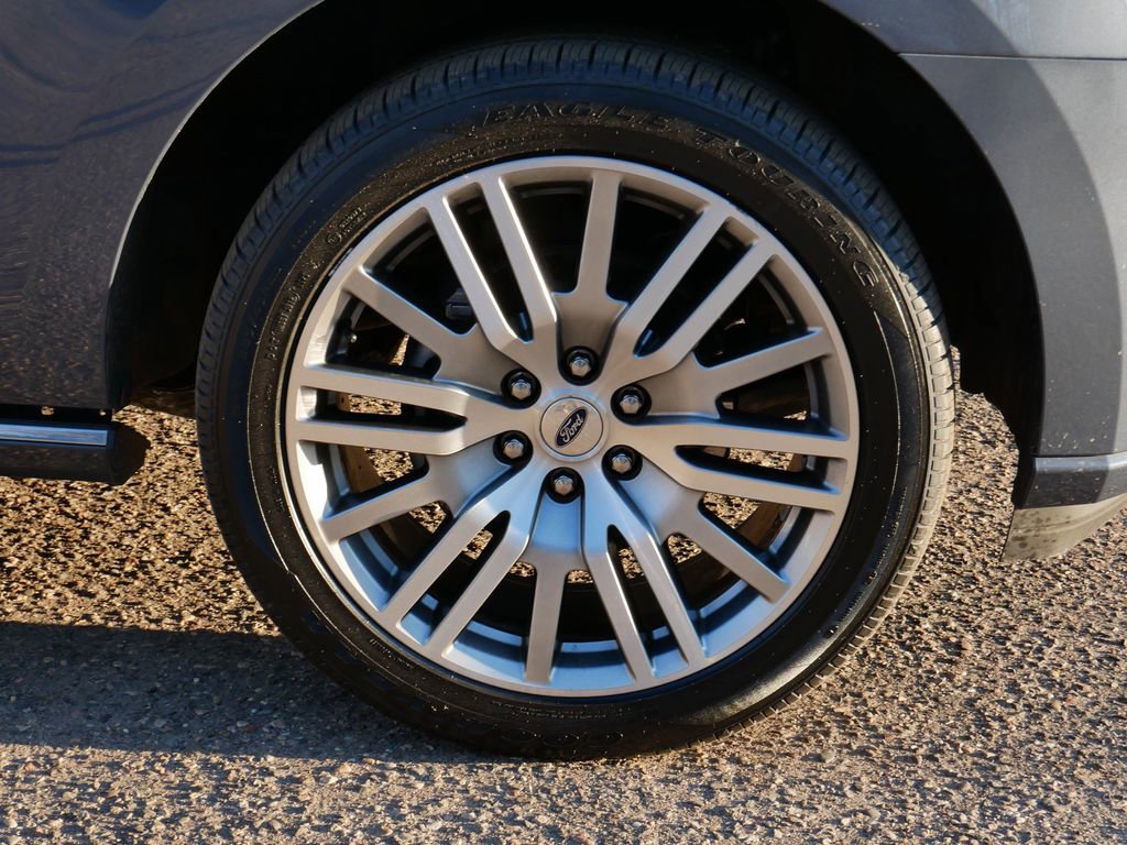 Certified 2023 Ford Expedition Max Platinum AWD/4WD image 7
