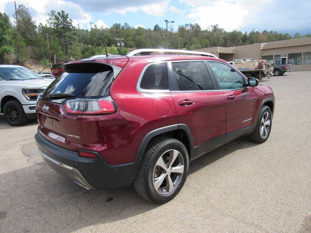 Used 2020 Jeep Cherokee Limited w/ Technology Group AWD/4WD image 8