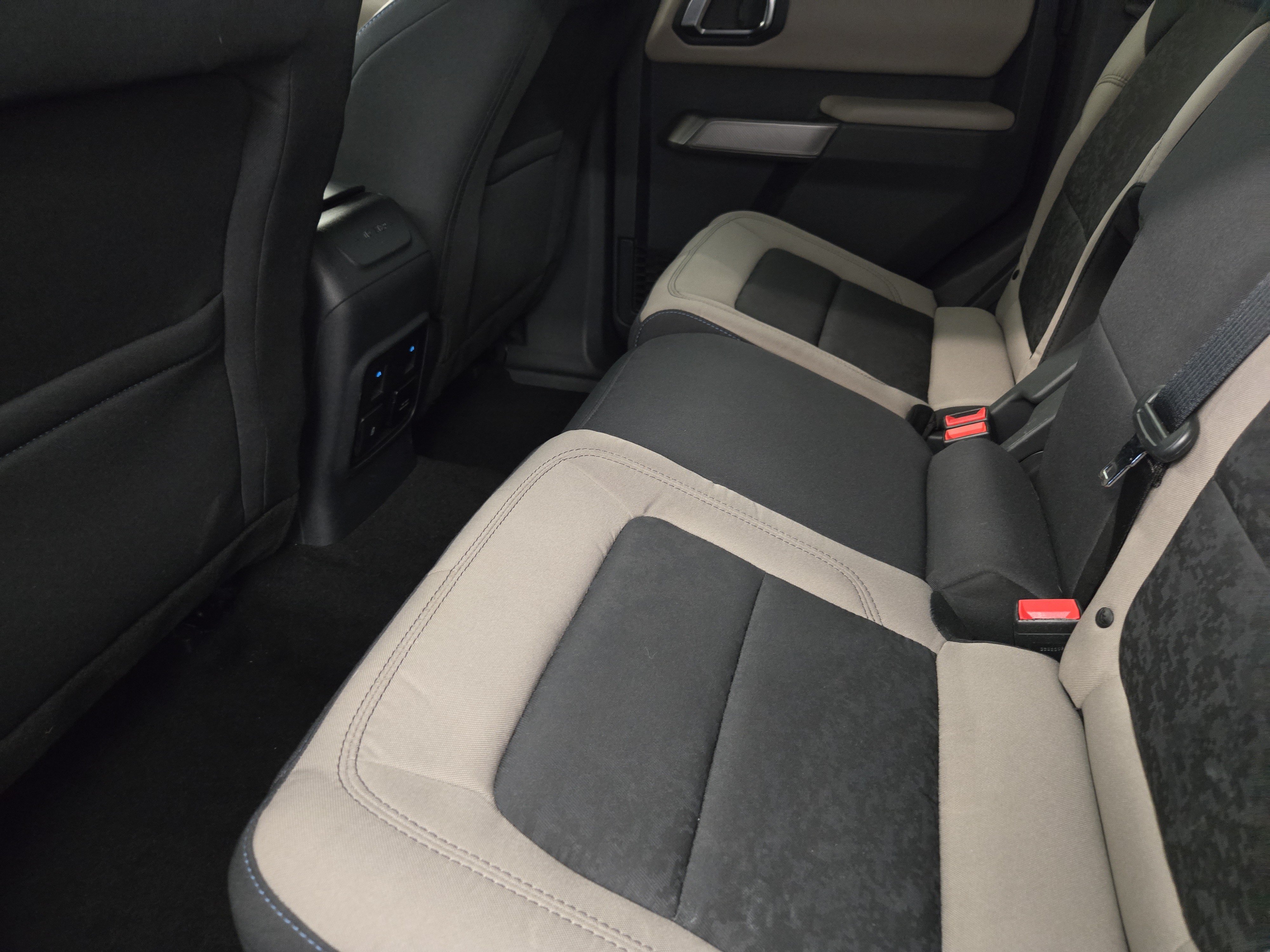 Certified 2022 Ford Bronco Wildtrak AWD/4WD image 28
