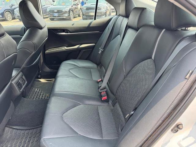 Used 2020 Toyota Camry XSE image 9