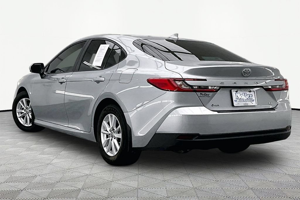 Used 2025 Toyota Camry LE w/ Convenience Package FWD image 13