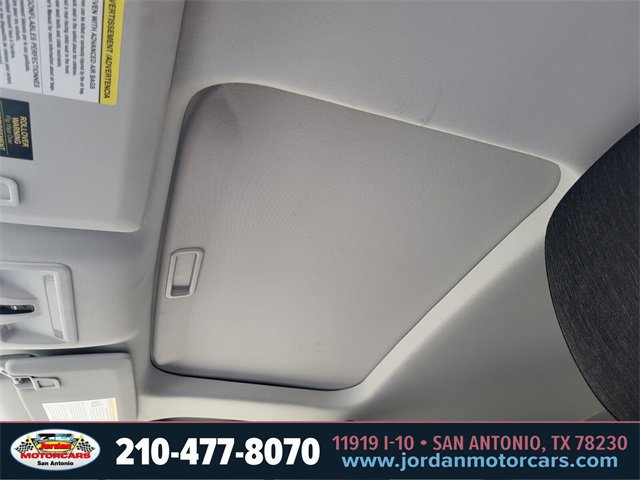 Certified 2024 Ford Maverick XLT w/ XLT Luxury Package image 23