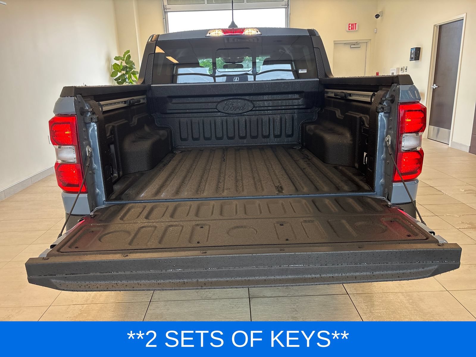 Certified 2025 Ford Maverick Tremor AWD/4WD image 11