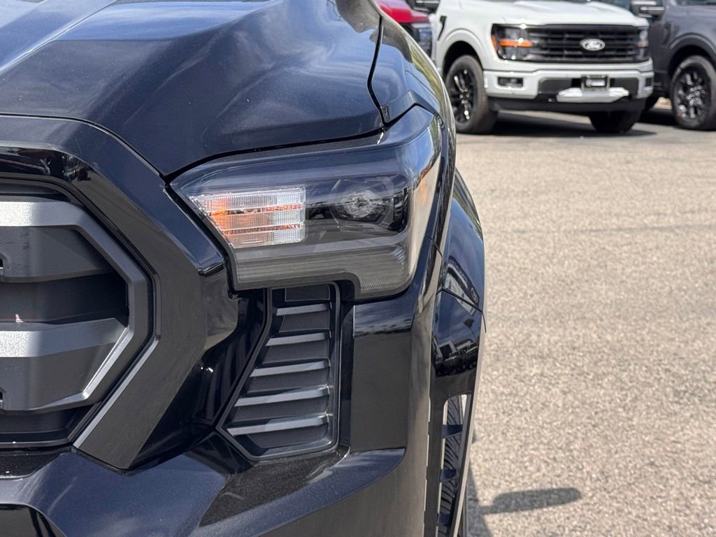 Used 2025 Toyota Tacoma SR5 RWD image 8