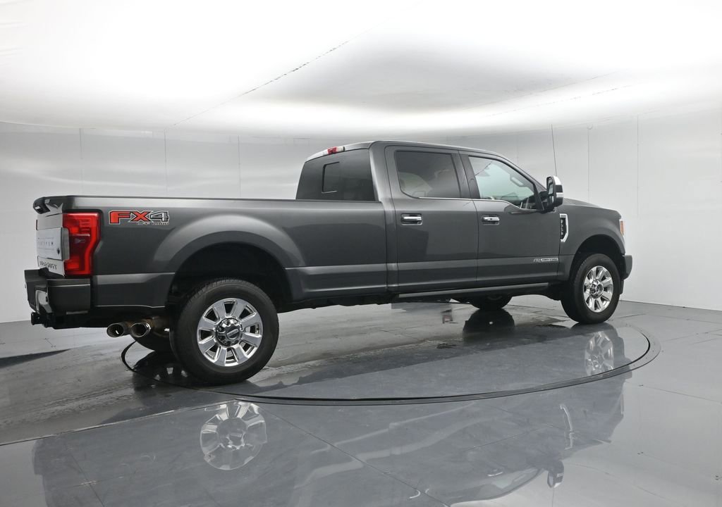 Certified 2018 Ford F350 Platinum w/ Platinum Ultimate Package image 12