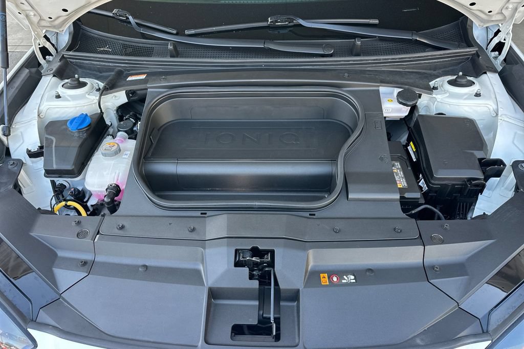 Used 2024 Hyundai Ioniq 6 SE RWD image 20