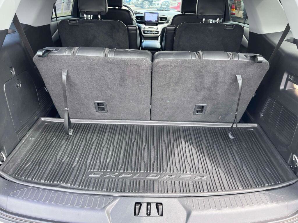 Certified 2023 Ford Explorer XLT AWD/4WD image 19