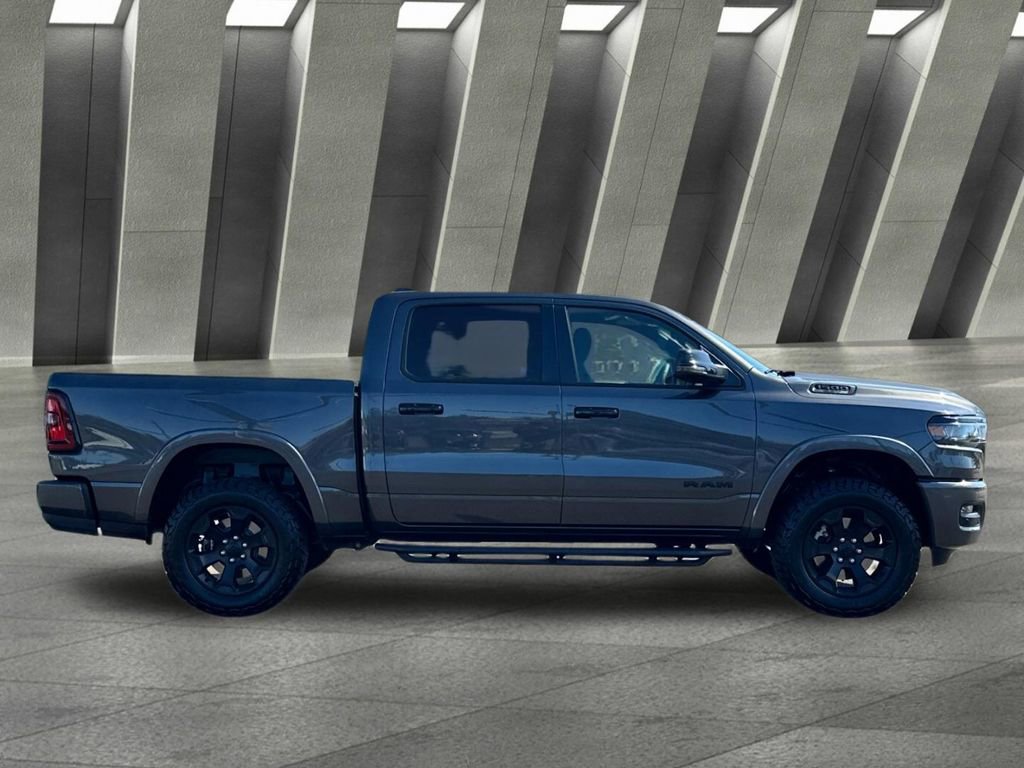 Used 2025 RAM 1500 Big Horn AWD/4WD image 2