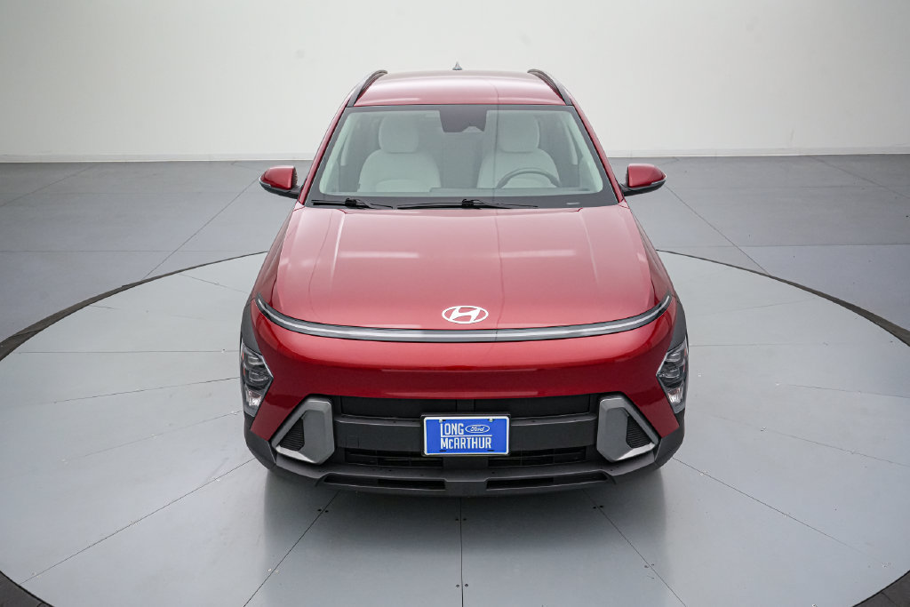 Used 2025 Hyundai Kona SEL AWD/4WD image 9